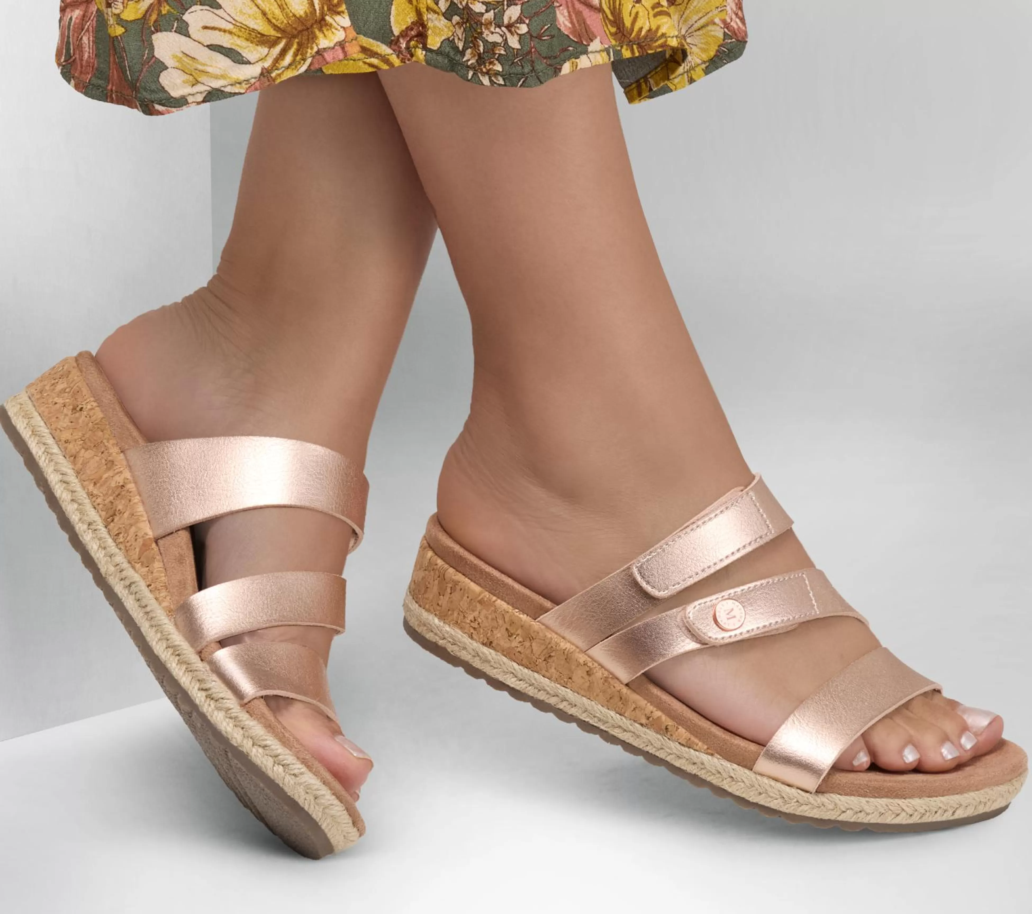 SKECHERS Martha Stewart: Breezie - Shiny Luster*Women Sandals